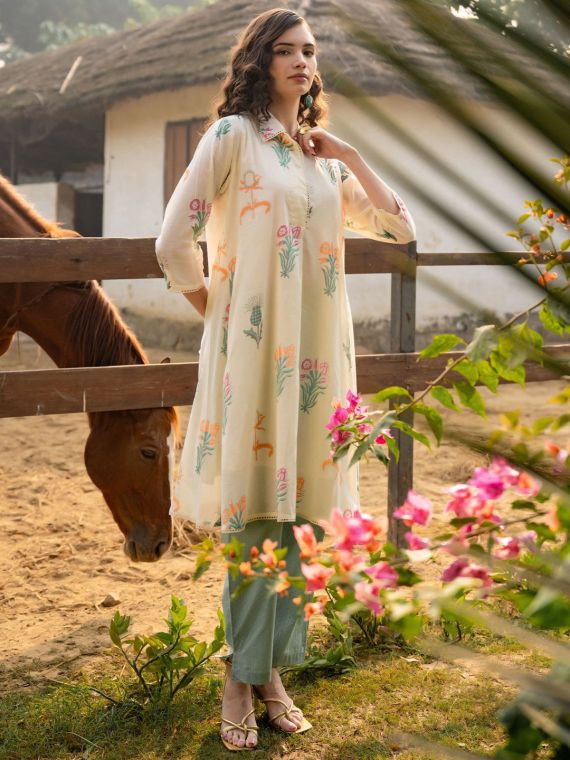 Collared kurta set with a pastel floral block print.