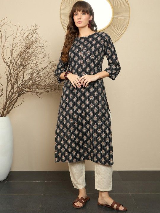 Straight kurta with geometric block print.