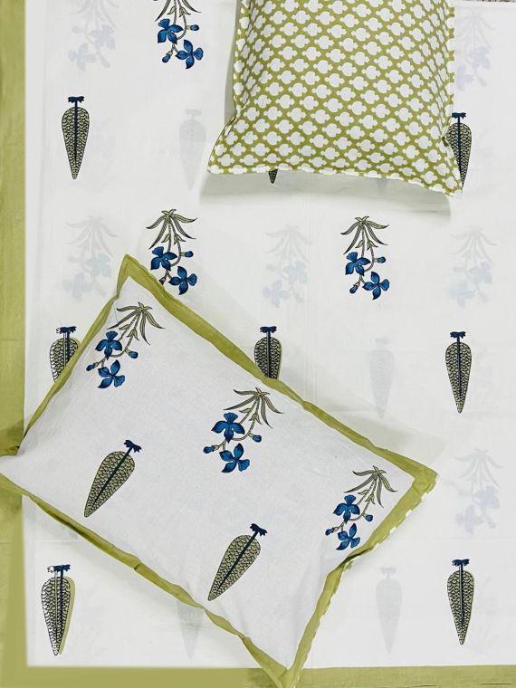Queen Size Pure Cotton Hand Block Print Bedsheet (Green jasmine)