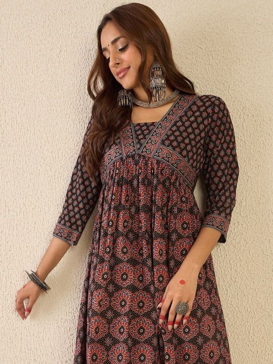 Ajrakh Women Ethnic Motifs Printed Straight Kurta 